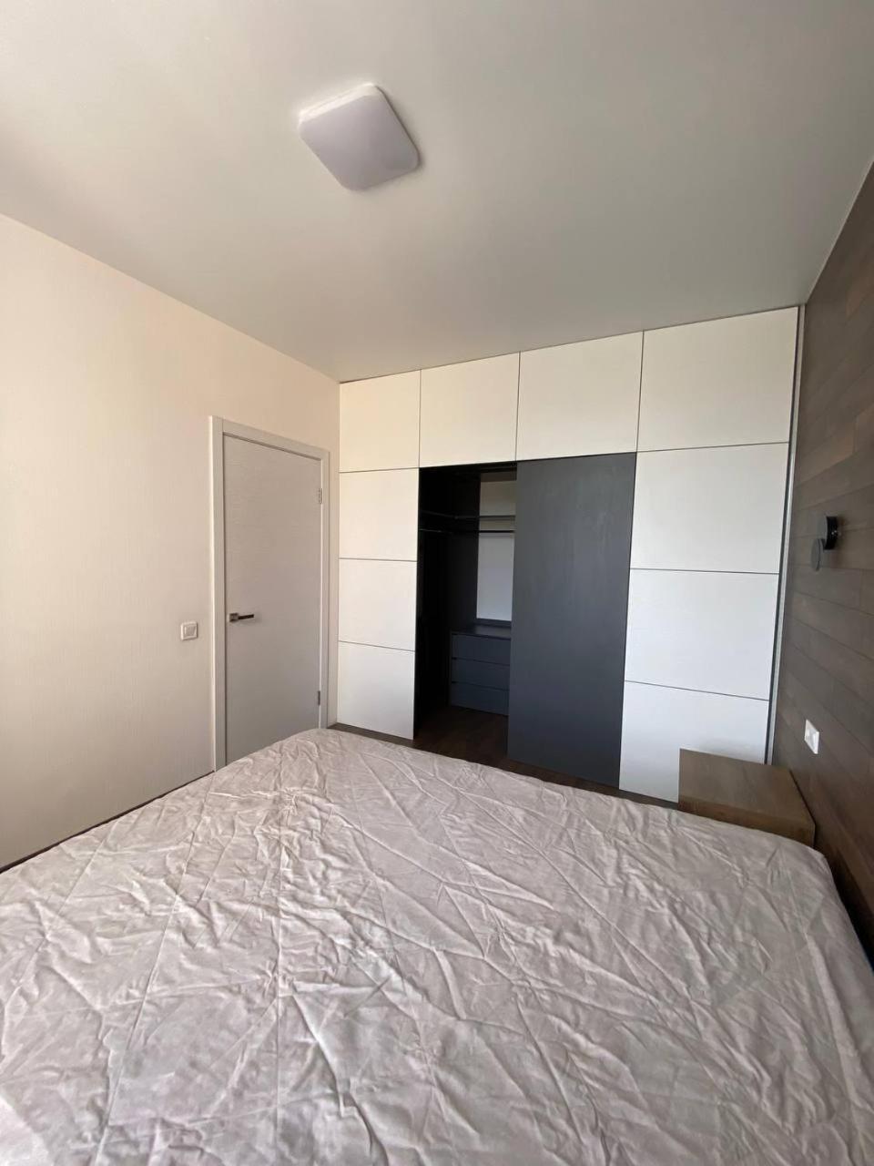 Nyvky Like Home - Apt 49 キエフ エクステリア 写真