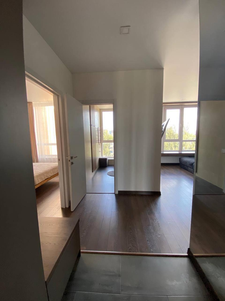 Nyvky Like Home - Apt 49 キエフ エクステリア 写真